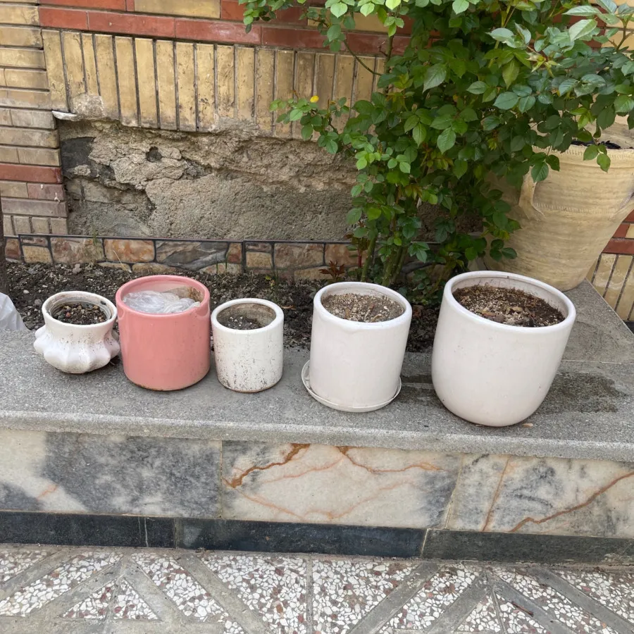 گلدان سفالی