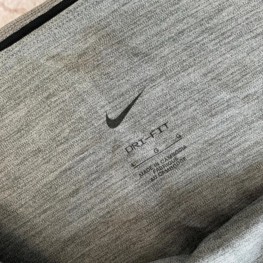 لگ ورزشی نایکی/nike