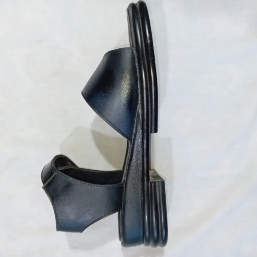 صندل ساده و منیمیال