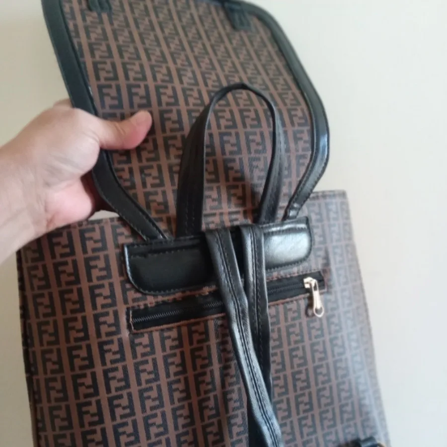 کیف کوله شیک