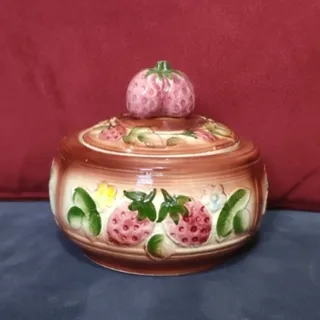 شکلاتخوری ژاپنی قدیمی