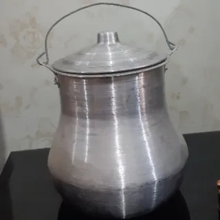 دیزی خوری