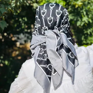 مینی اسکارف