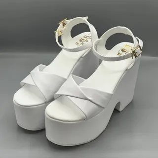 صندل زنانه