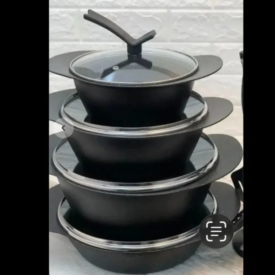سرویس قابلمه چدن 8 پارچه
