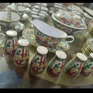 سرویس چینی کلکسیونی