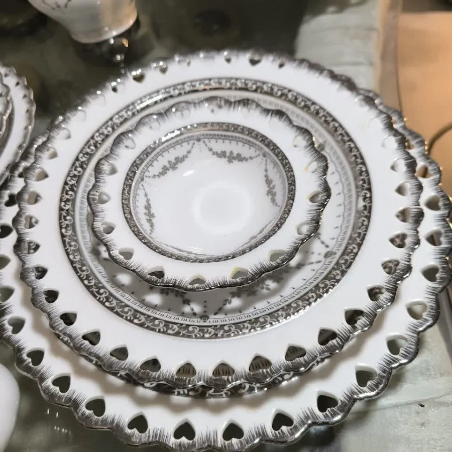 سرویس چینی امریکایی