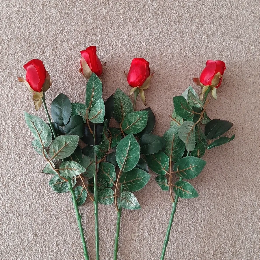 4 شاخه گل رز مصنوعی نو