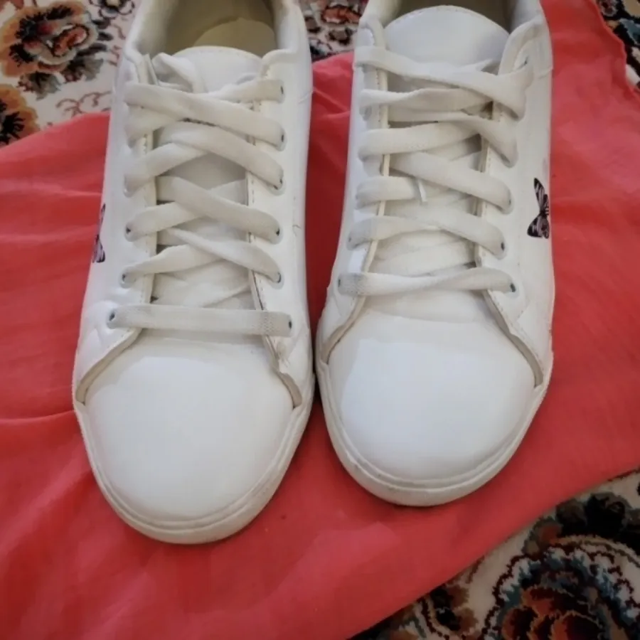 کتونی شیک و راحت