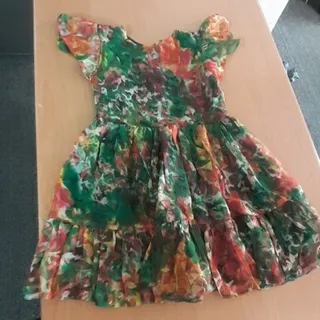 پیراهن عروسکی