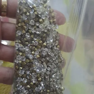 لوازم خرازی( نگین چسبی)