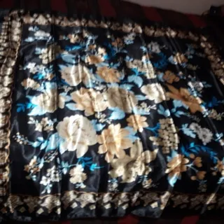 روسری ساتن