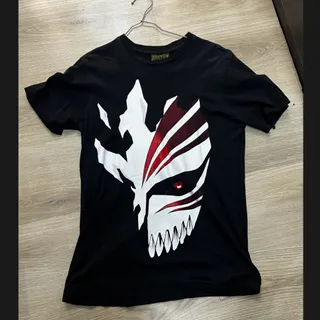 تیشرت bleach