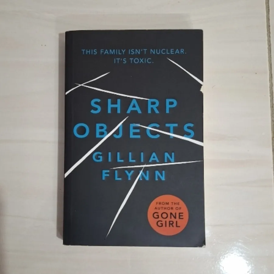 رمان sharp objects