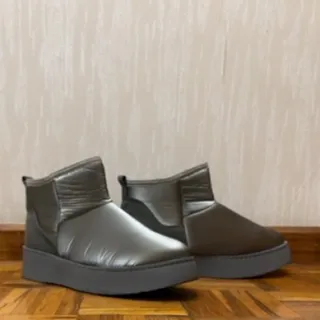 نیم بوت آگ