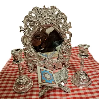 ایینه شمعدان با رحل قران