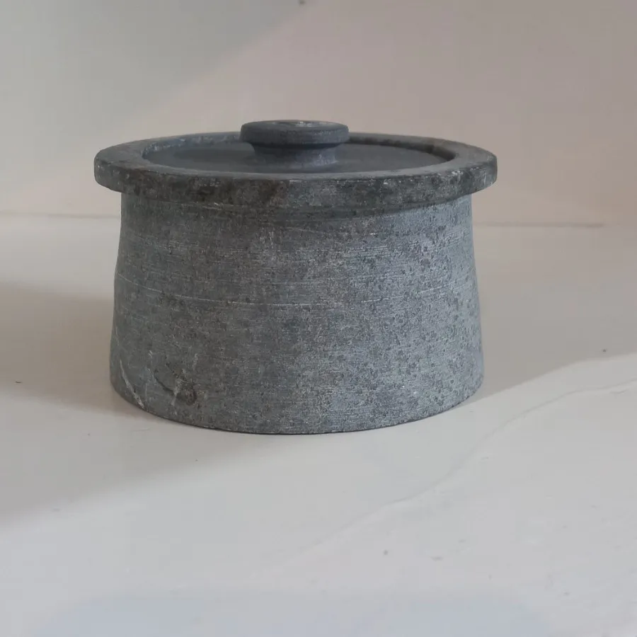 دیگچه سنگی