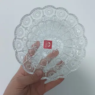 یک دست پیاله و پیش دستی