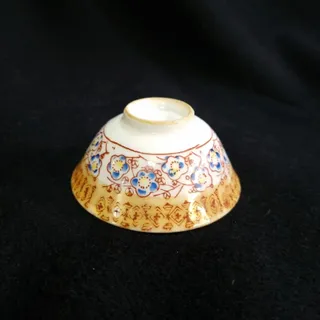 پیاله کوچک ژاپن
