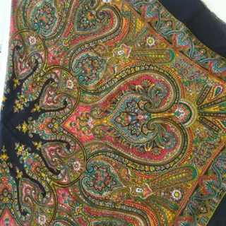 روسری نخی گلدار زنانه