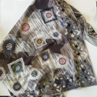 روسری نخ ساتن قواره دار