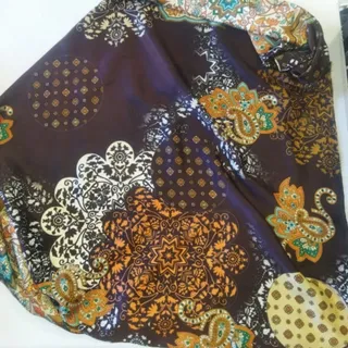 روسری نخ ساتن طرحدار