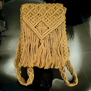 کوله پشتی مکرومه