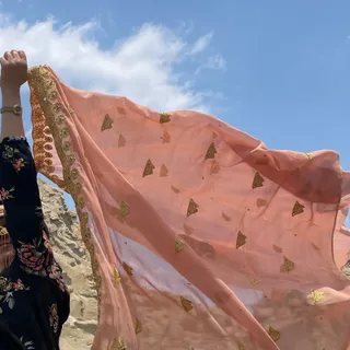 شال کار شده