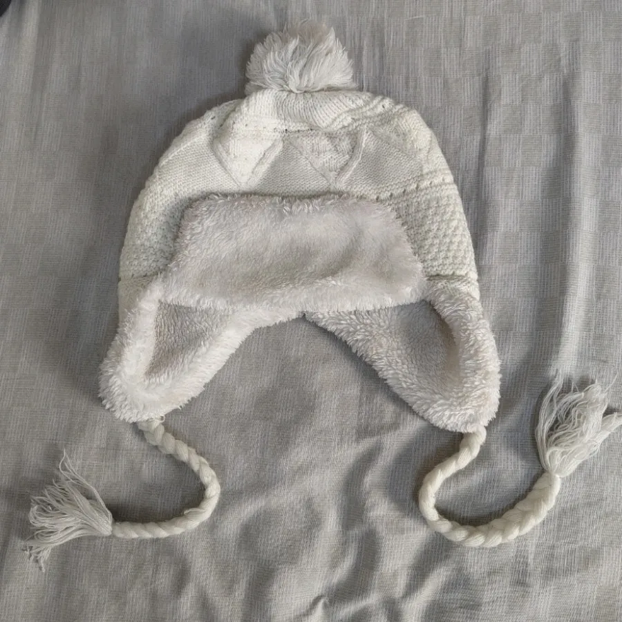 کلاه زمستونی خارجی