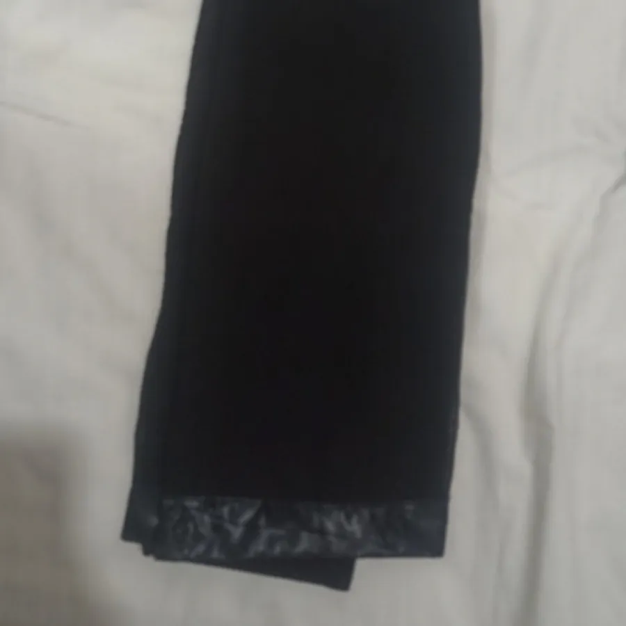 شال حریر مشکی ساده