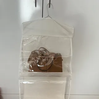 آویز کیف و شال