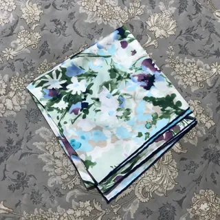روسری ساتن