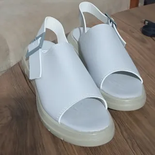 کفش و صندل