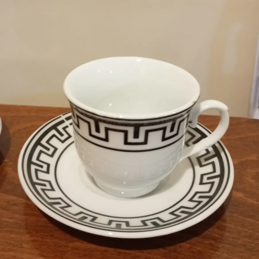 فنجان و نعلبکی ورساچه