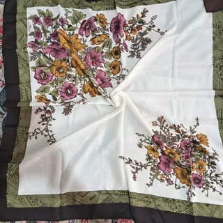 روسری قواره بزرگ