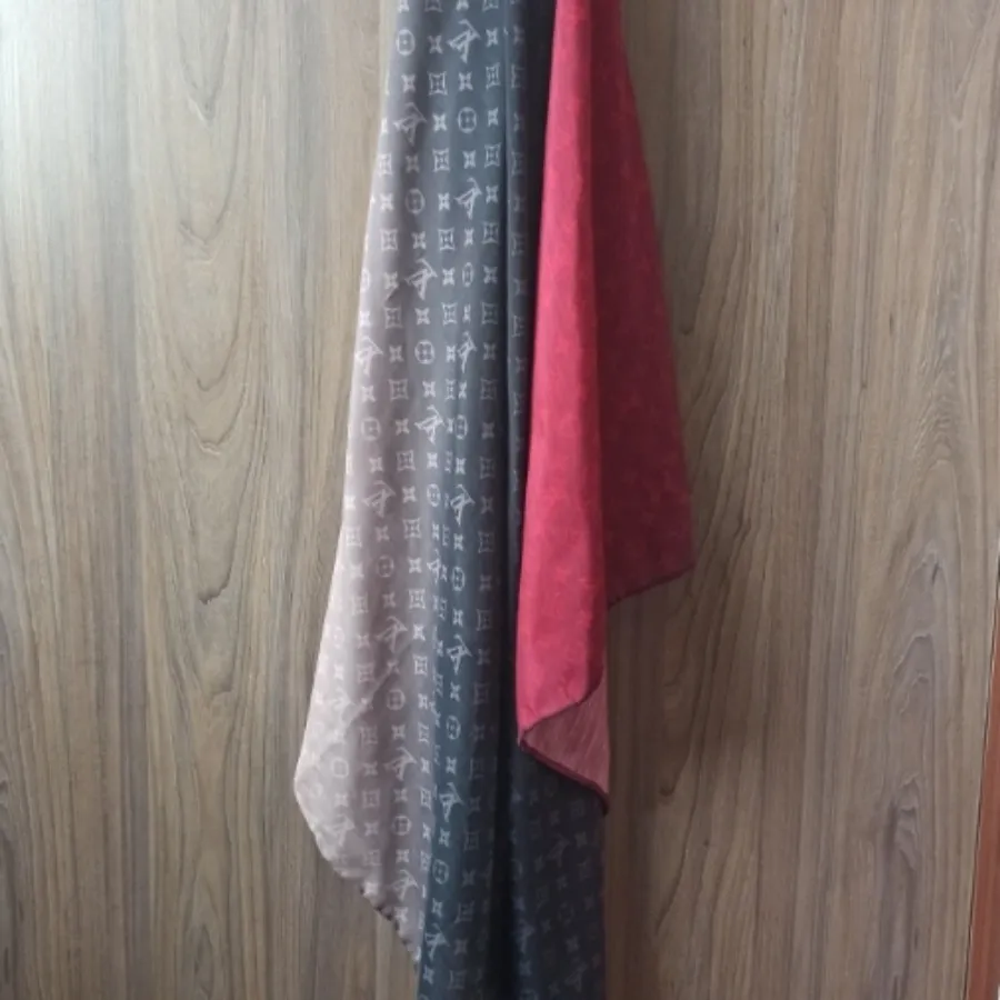 روسری بزرگ