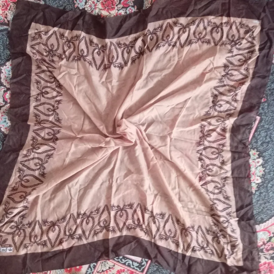 روسری قواره متوسط