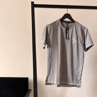 تیشرت اسپرت شیک