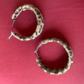 گوشواره پلنگی