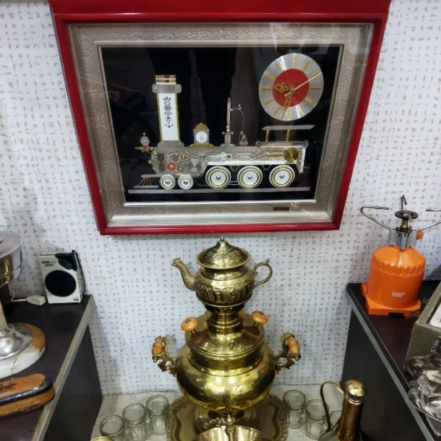 ساعت دیواری