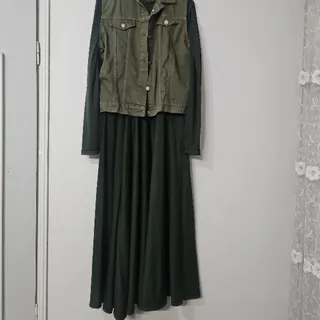 پیراهن و جلیقه لی