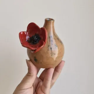 گلدان سفالی شقایق