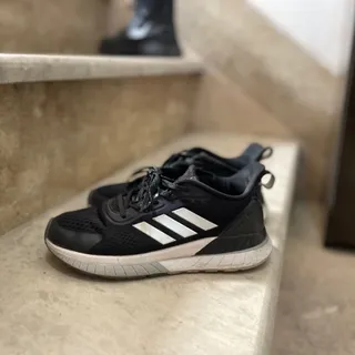 کتونی رانینگ Adidas