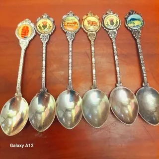قاشق مارکدار