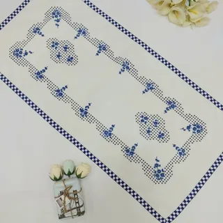 رومیزی گلدوزی خارجی