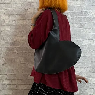 کیف قلبی چرم مشکی