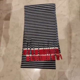 شال old navy