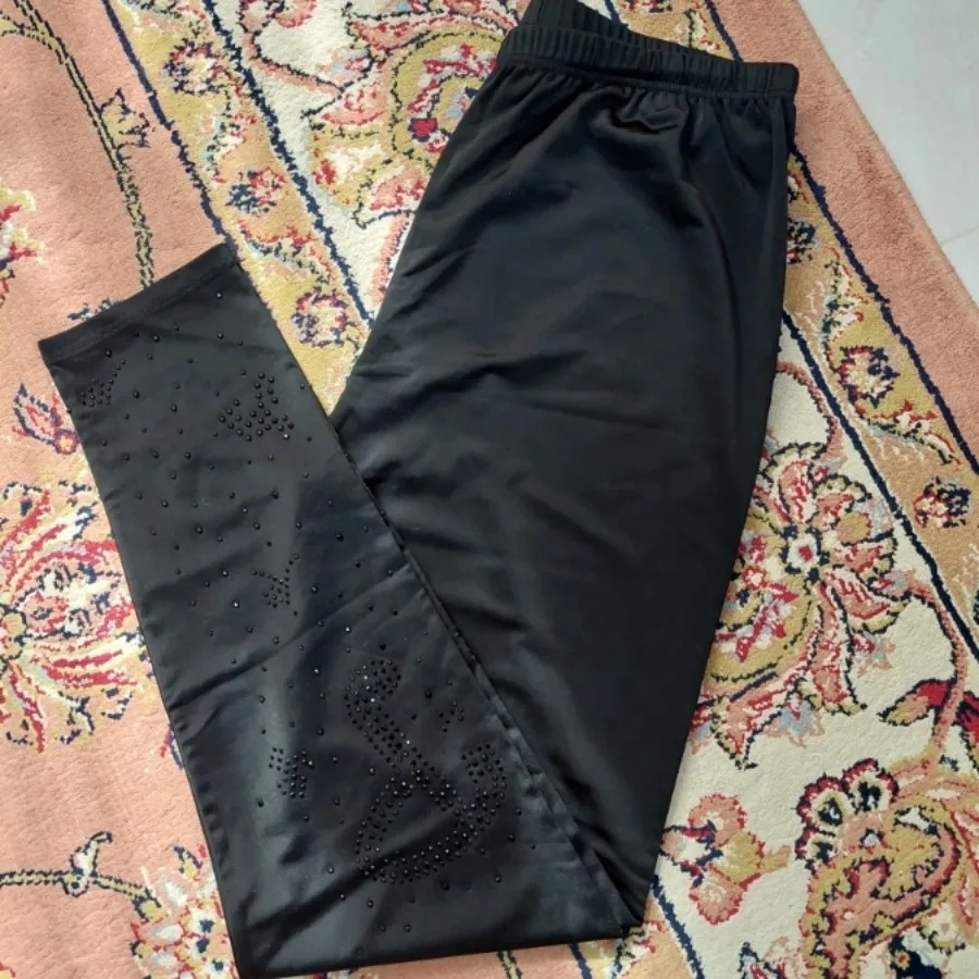 لگ نگین دار