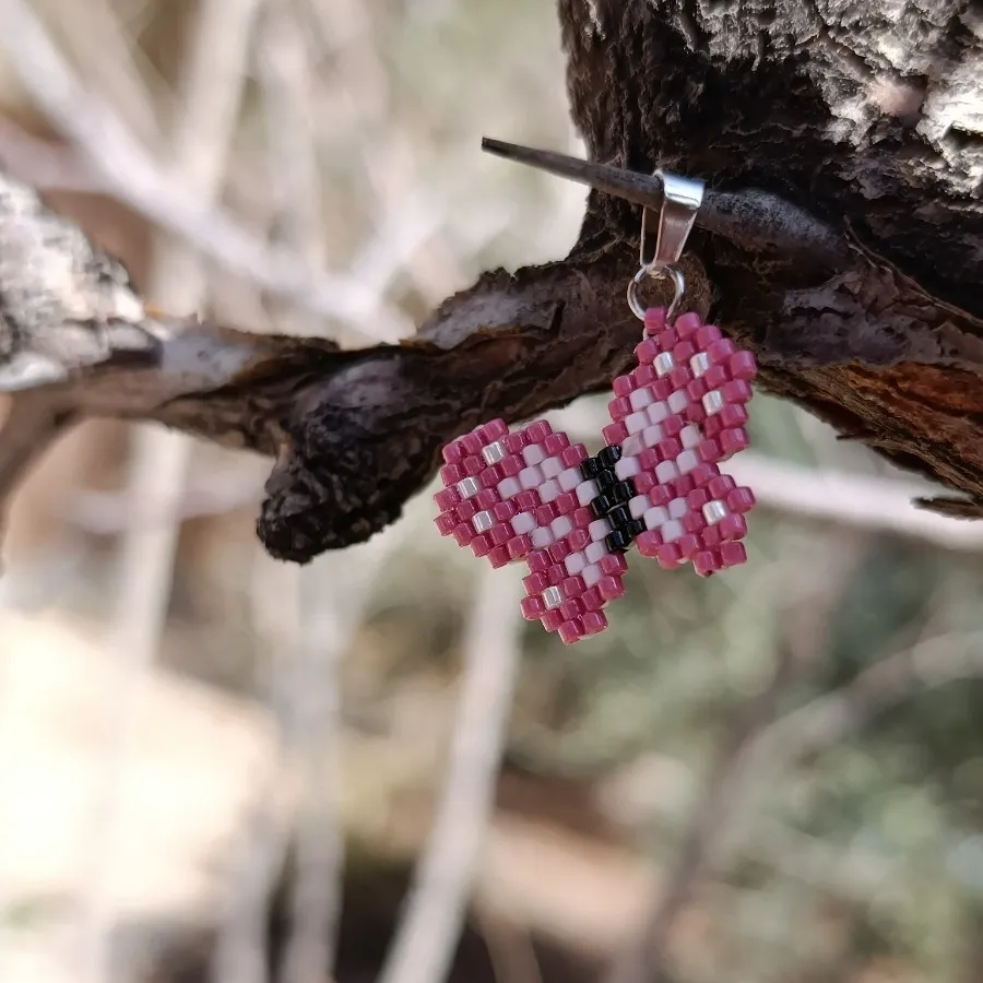 آویز پروانه ای