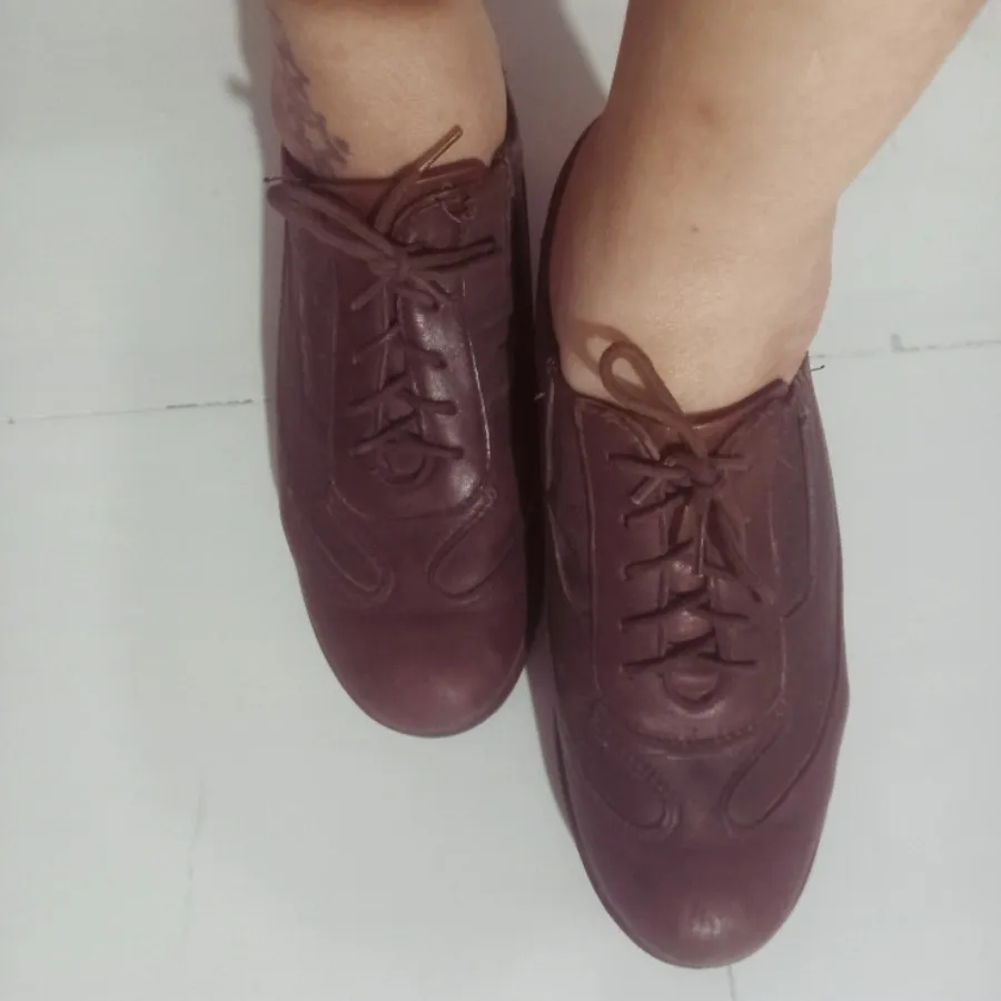 کفش زنانه چرم